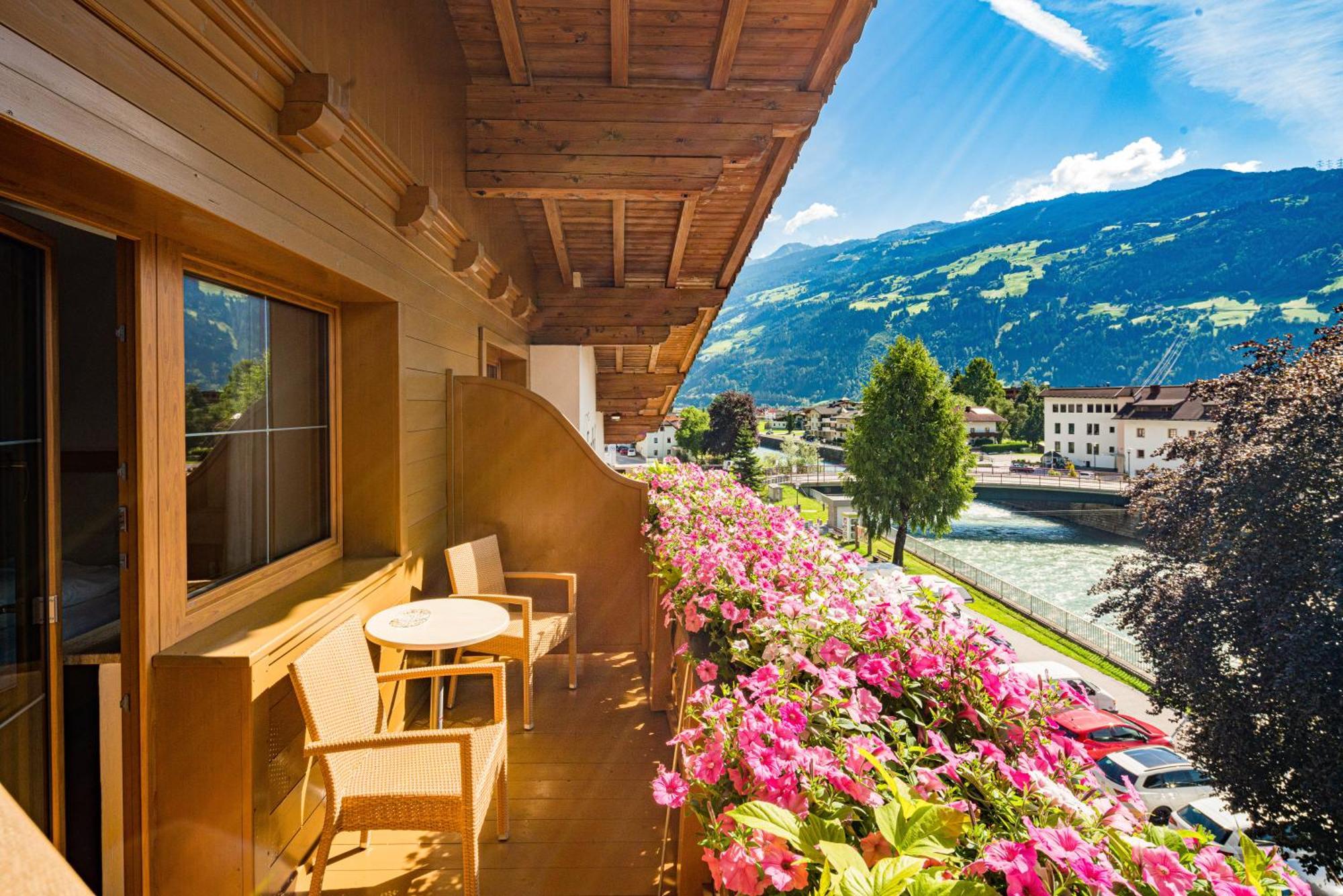 Hotel Englhof Цель-ам-Циллер Экстерьер фото